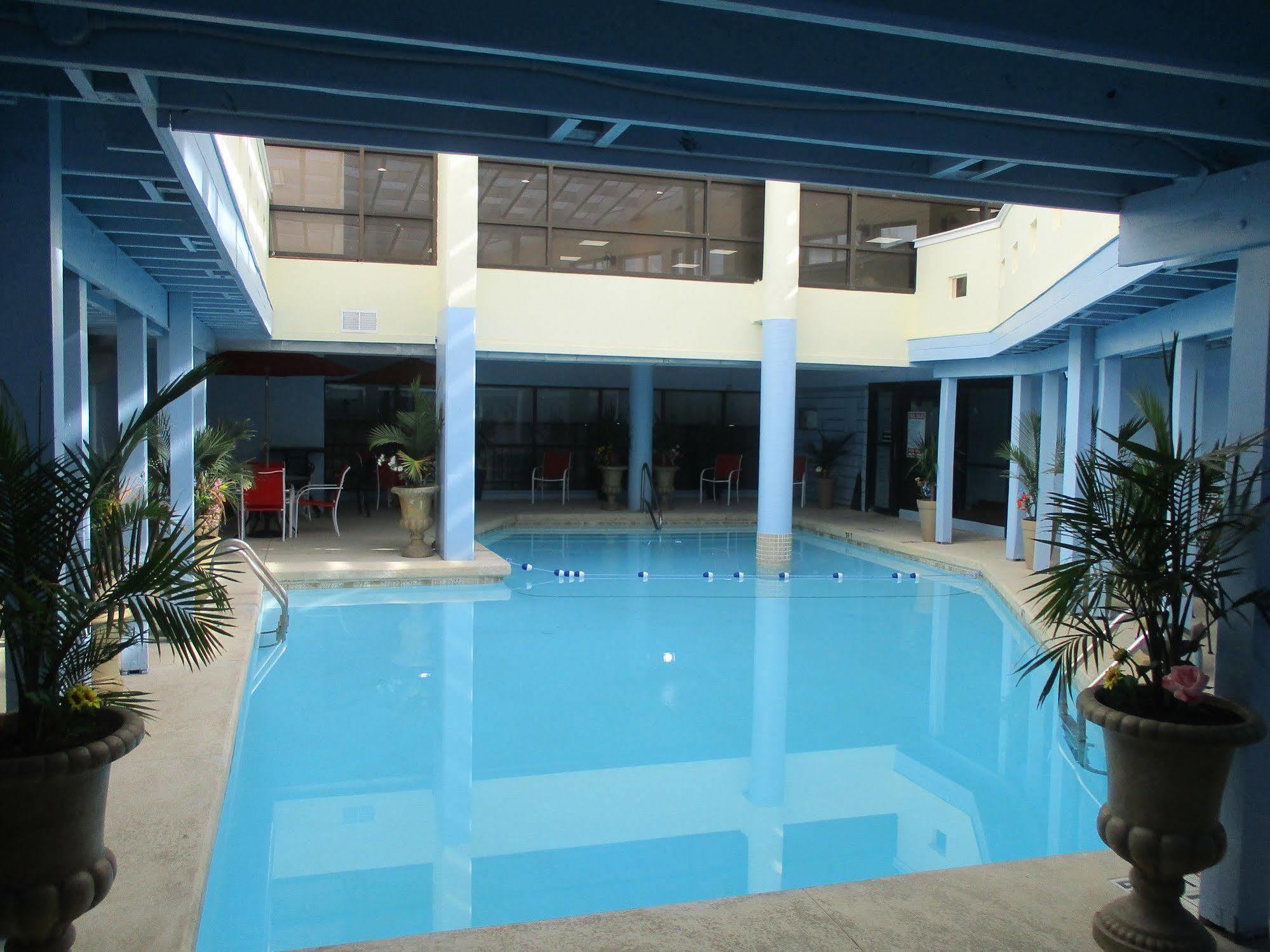 Best Host Inn Plaza Kansas City Bagian luar foto